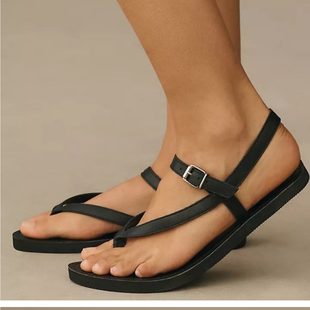 Anthropologie Pilcro Black Thong Sandal size 8